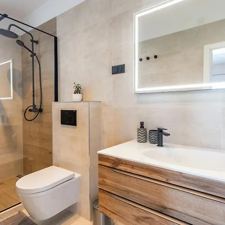 Appartement Hot Tub Sea View *